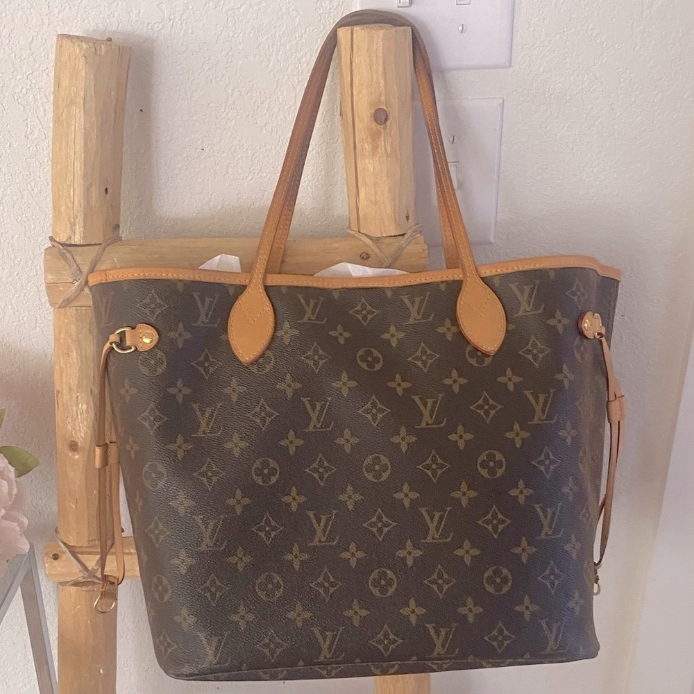 Authentic Louis Vuitton Neverfull tote